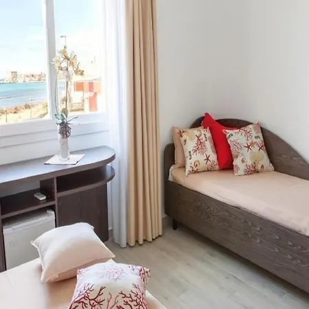 Sul Mare Bed and Breakfast 4*