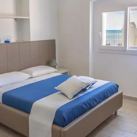 Bed and Breakfast Sul Mare 4*