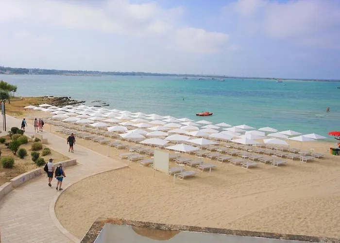 Dolcevita ベッド・アンド・ブレックファスト ポルト・チェザーレオ