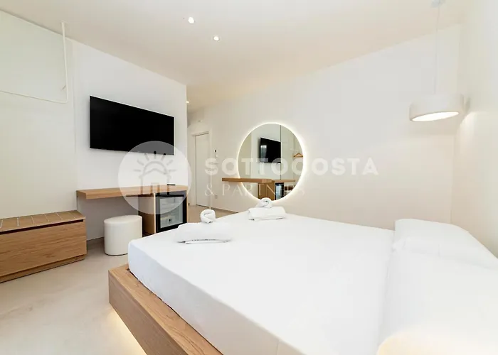 Dolcevita 切萨雷奥港